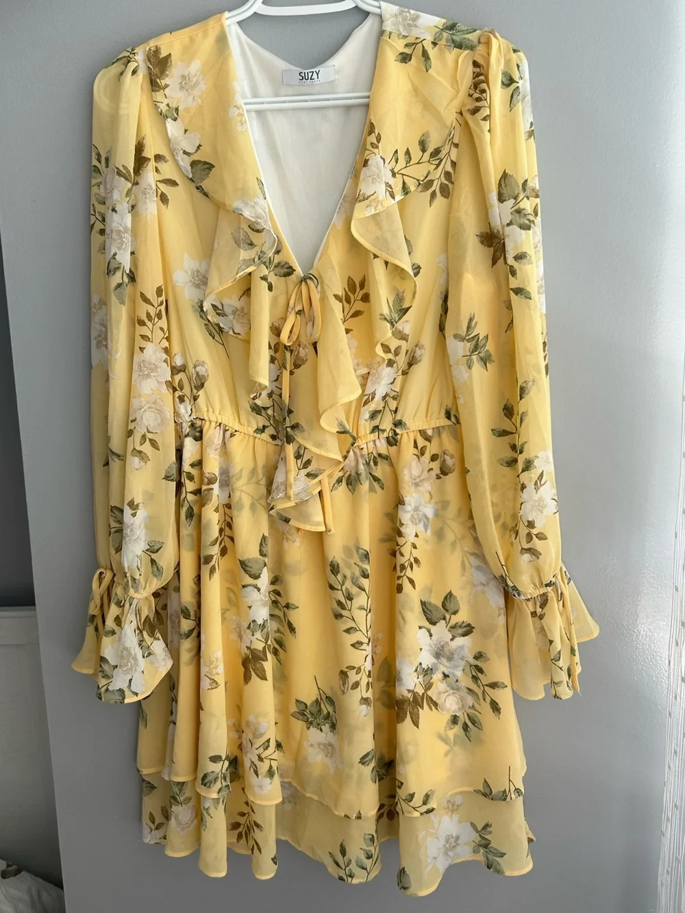 Suzy Yellow Floral Ruffle V-Neck Dress - Picture 5 of 12